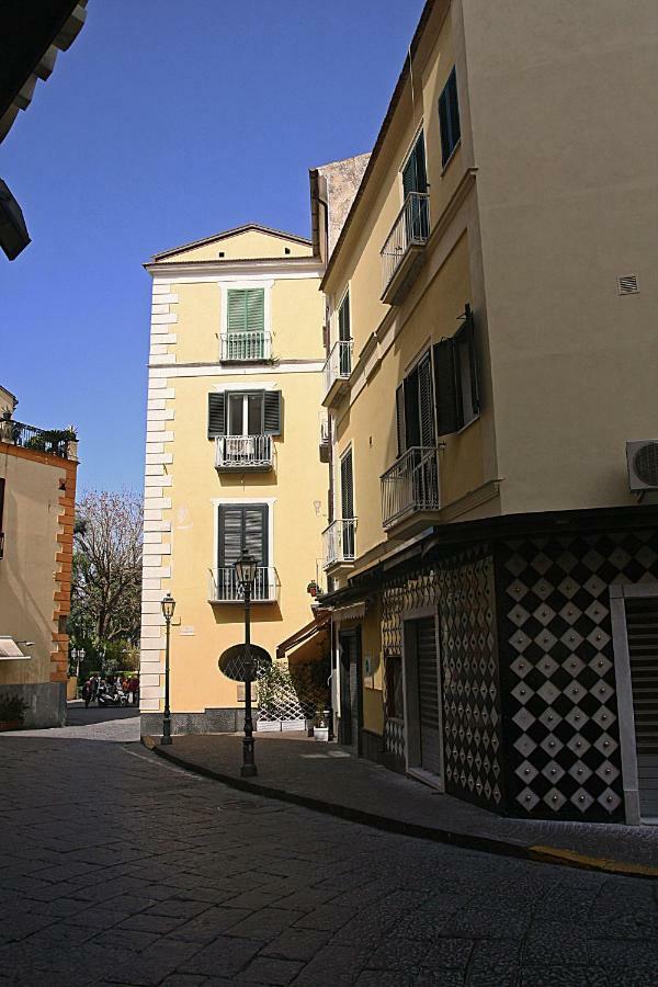 Appartement Casa Sofia à Sorrente Extérieur photo